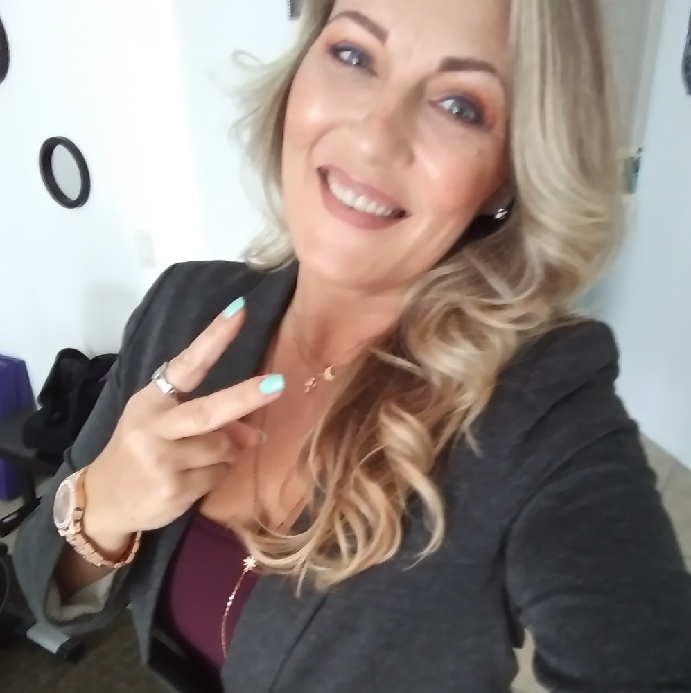 Meet your Posher, Keli's